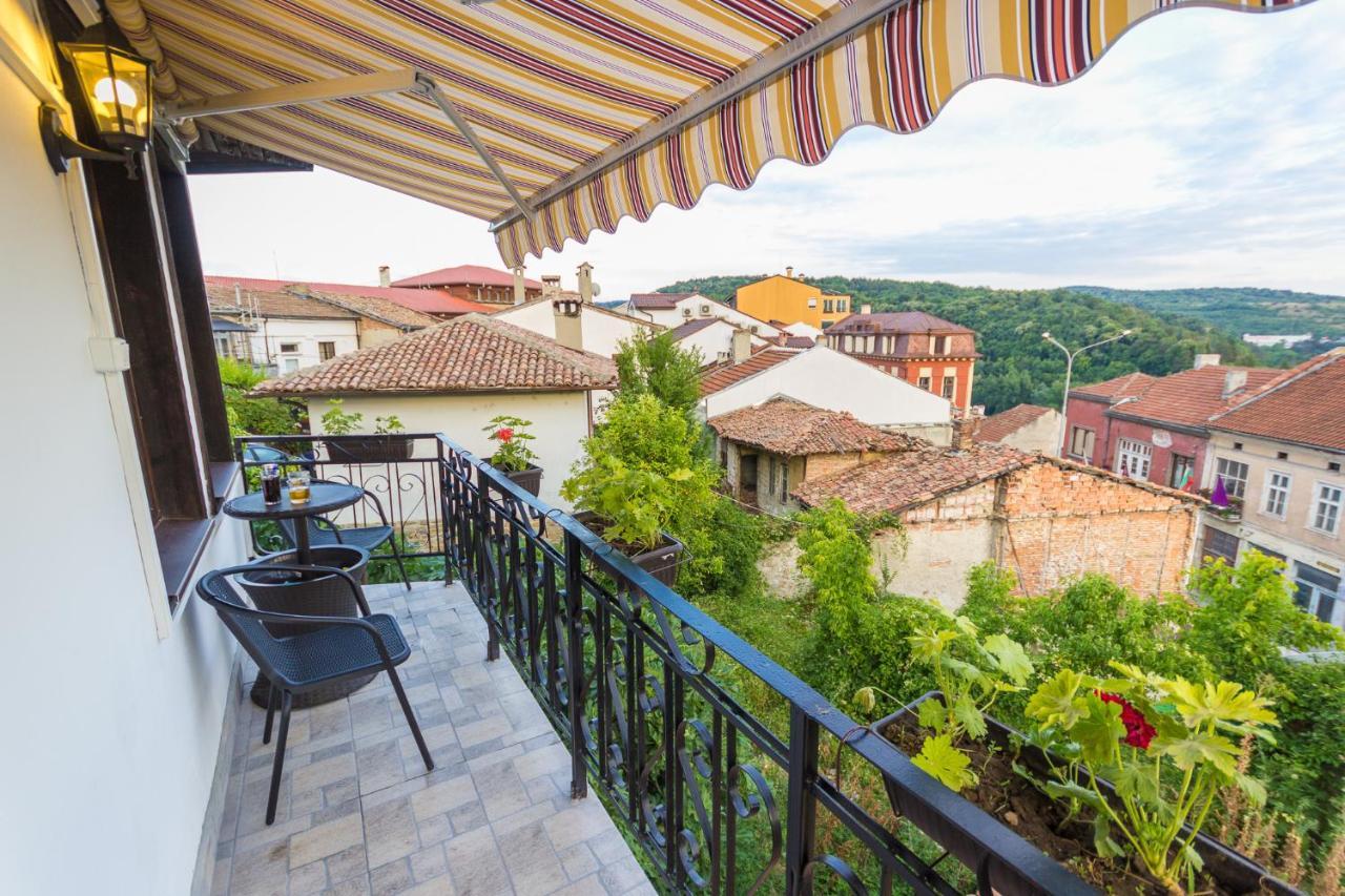 Apartment Zdravets Велико Търново Екстериор снимка